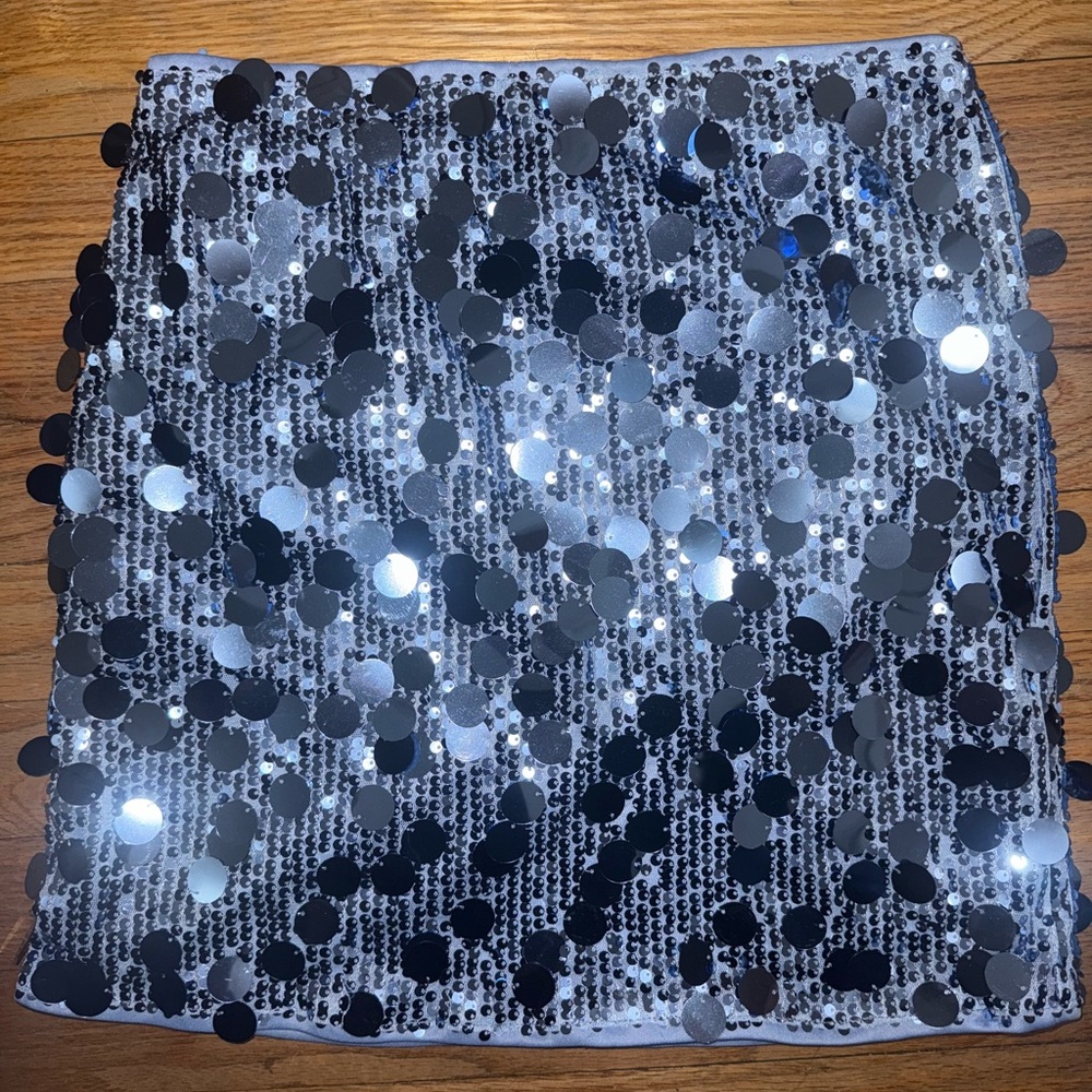 SHEIN Silver Sequin Mini Skirt